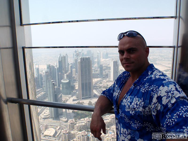Luk� Osladil a man�el� �pinglovi na dovolen� v Dubaji
