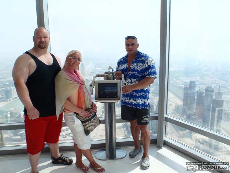 Luk� Osladil a man�el� �pinglovi na dovolen� v Dubaji
