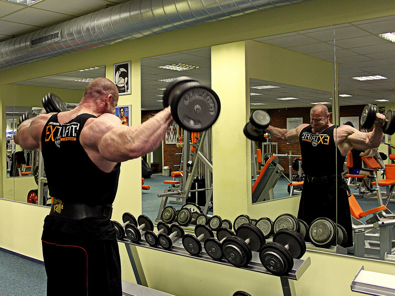 Radek Lonc: aktu�ln� forma 8 t�dn� p�ed Arnold Classic Europe 2012!