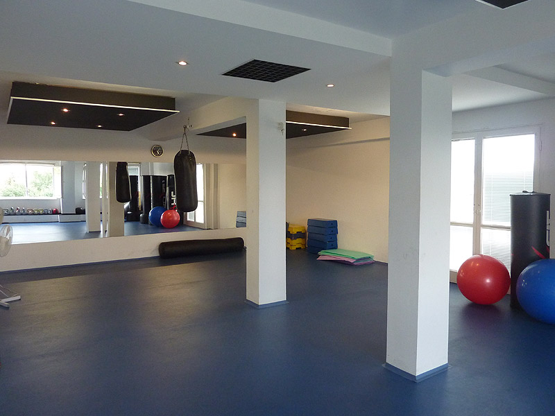 T&M Olympia Fitness - aerobn� s�l 