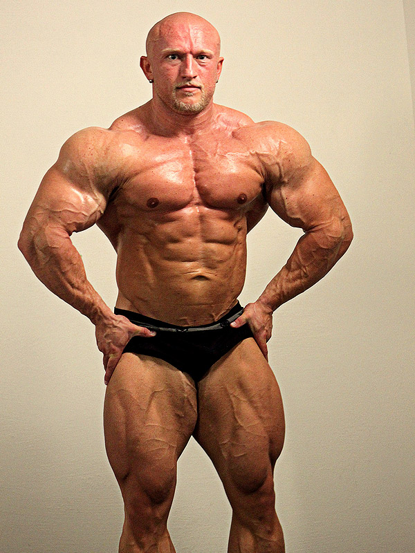 Vojt�ch Koritensk�: aktu�ln� forma 7 t�dn� p�ed Arnold Classic Europe 2012!