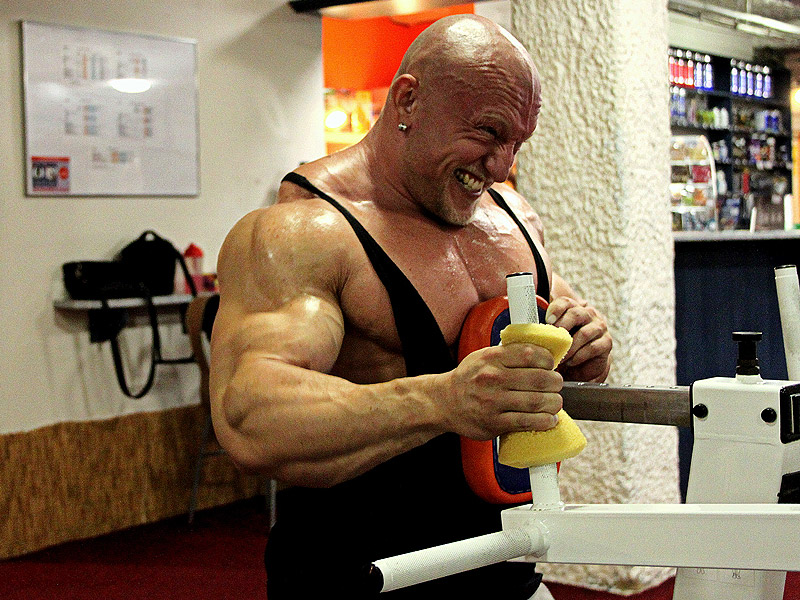 Vojt�ch Koritensk�: aktu�ln� forma 7 t�dn� p�ed Arnold Classic Europe 2012!