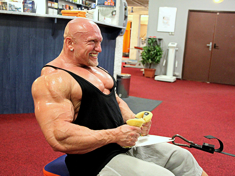 Vojt�ch Koritensk�: aktu�ln� forma 7 t�dn� p�ed Arnold Classic Europe 2012!