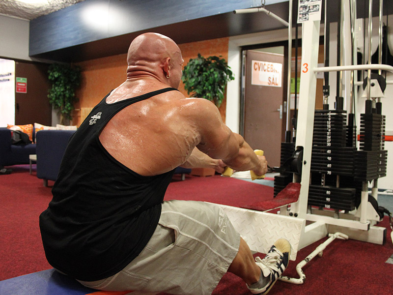 Vojt�ch Koritensk�: aktu�ln� forma 7 t�dn� p�ed Arnold Classic Europe 2012!