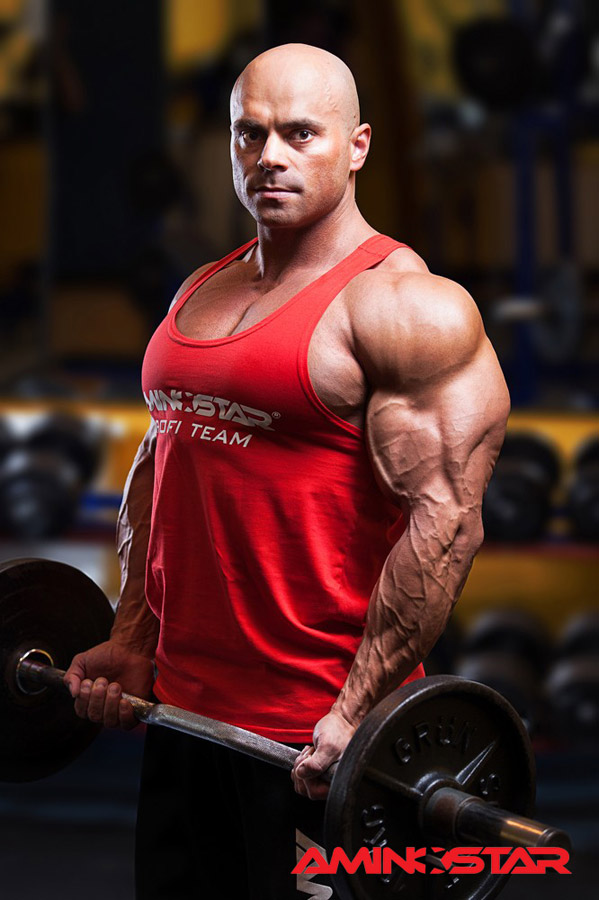 Luk� Osladil (SK Powerbulls T�ebo�) m�s�c p�ed Olympia 212 Showdown