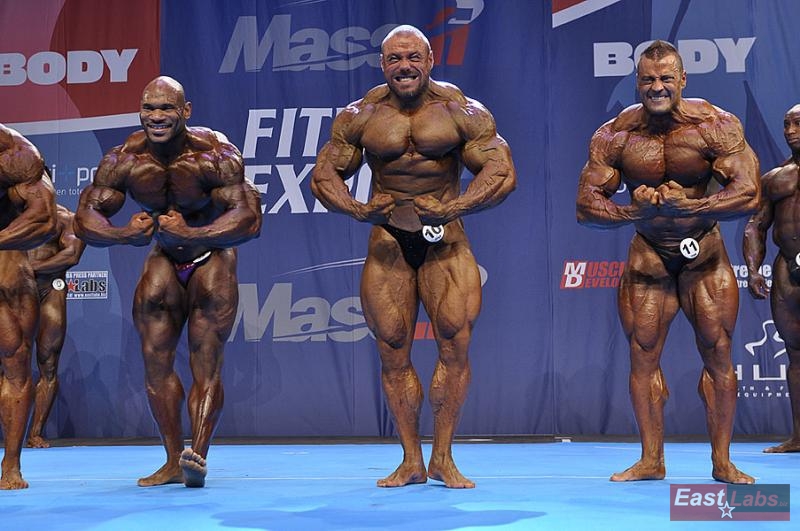 Fred Smalls, Jury Leonov, Thomas Benagli