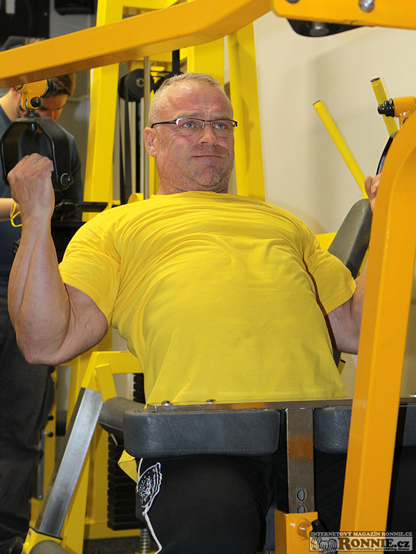 Petr Vani� - tr�nink p�ed Mr. Olympia 2012