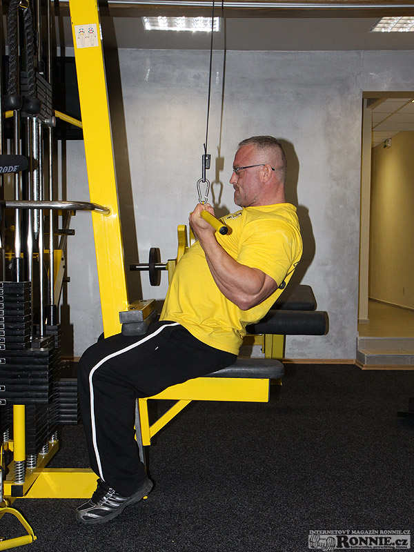 Petr Vani� - tr�nink p�ed Mr. Olympia 2012