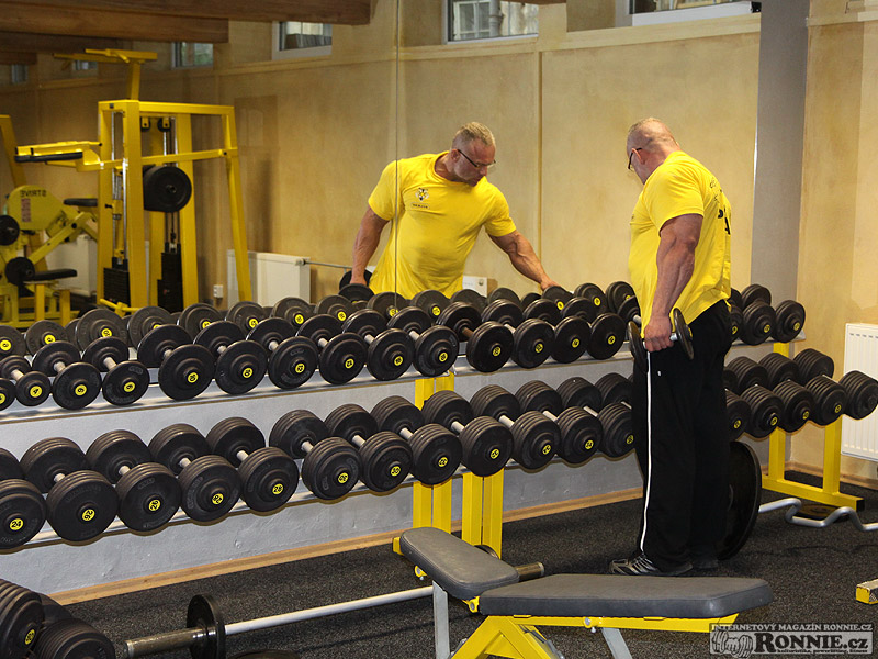 Petr Vani� - tr�nink p�ed Mr. Olympia 2012