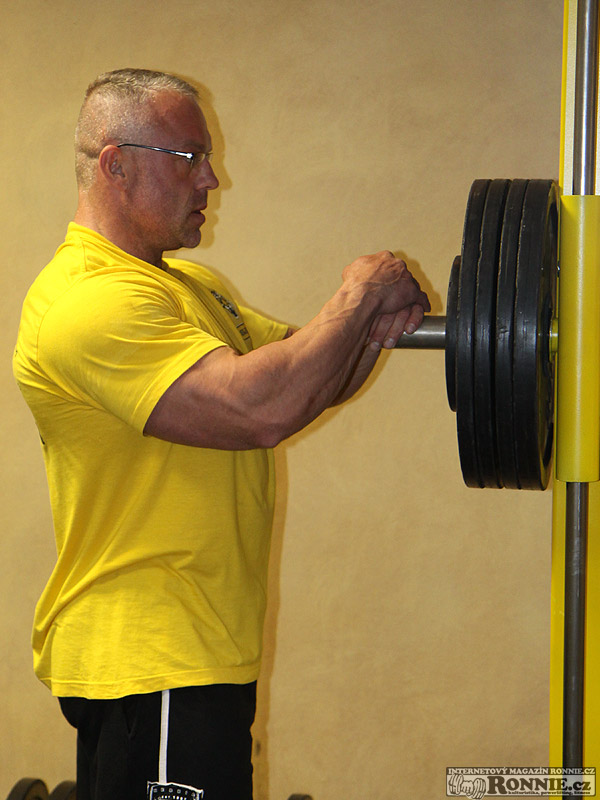 Petr Vani� - tr�nink p�ed Mr. Olympia 2012