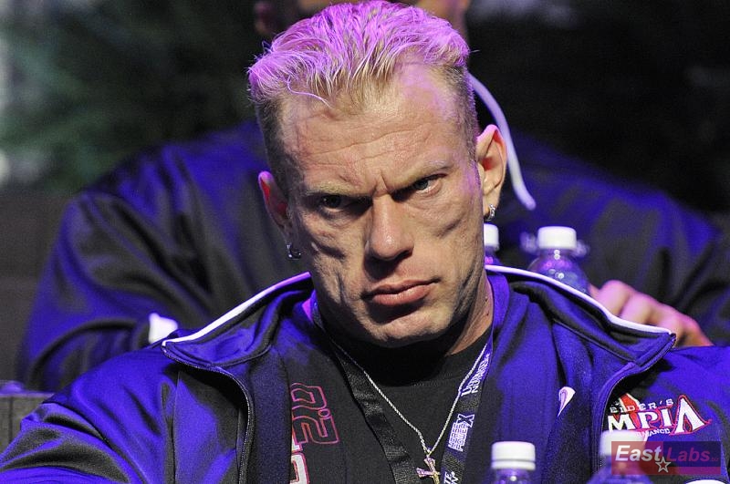 Dennis Wolf