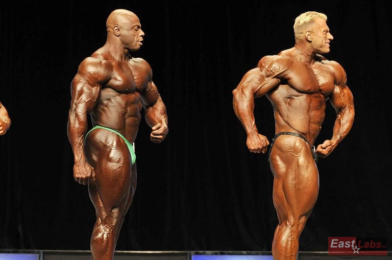 Toney Freeman, Dennis Wolf