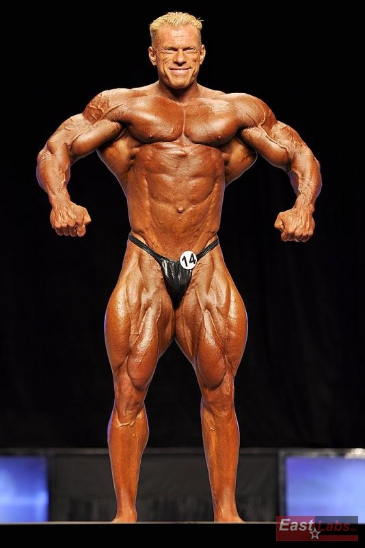 Dennis Wolf