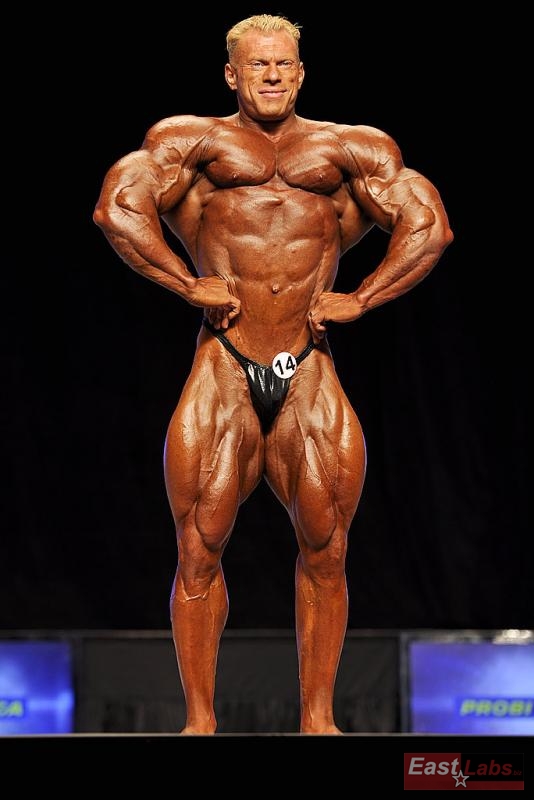 Dennis Wolf