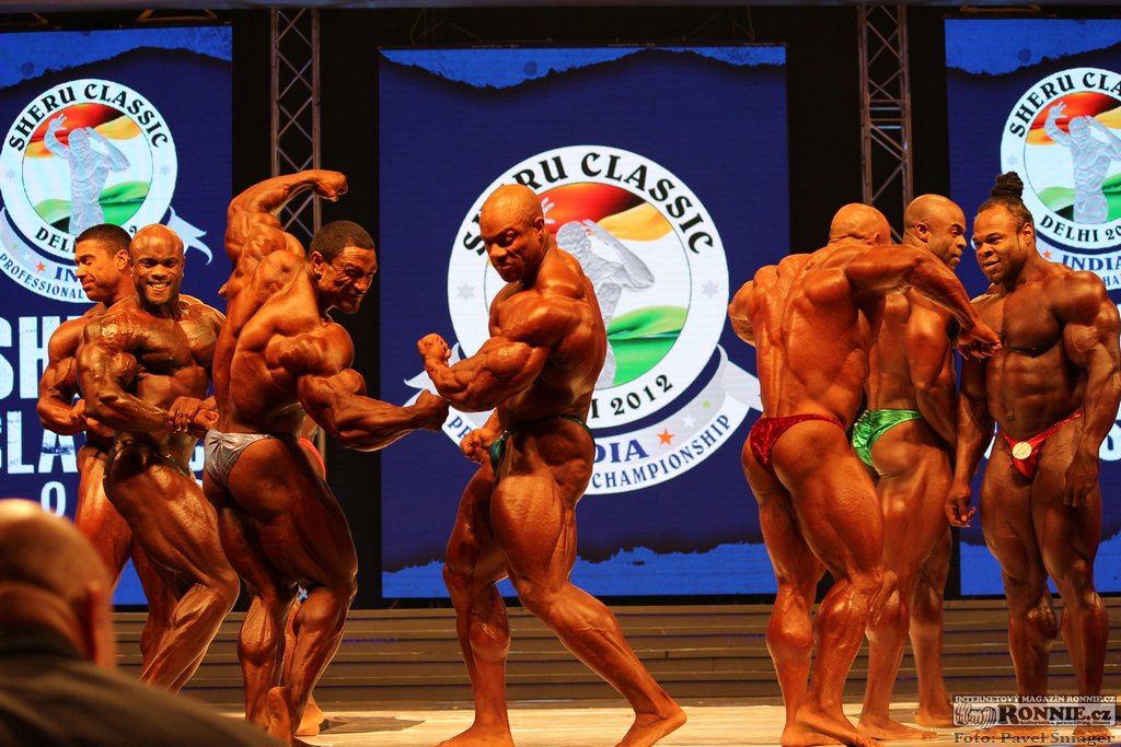 Posedown ��astn�k� Sheru Classic 2012