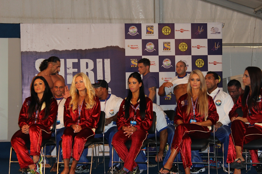 Tiskov� konference ��astn�k� Sheru Classic 2012