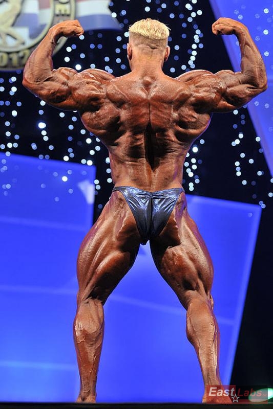 Dennis Wolf