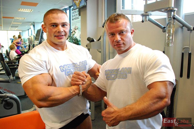 Alexey Lesukov a Andrej Mozol�ni