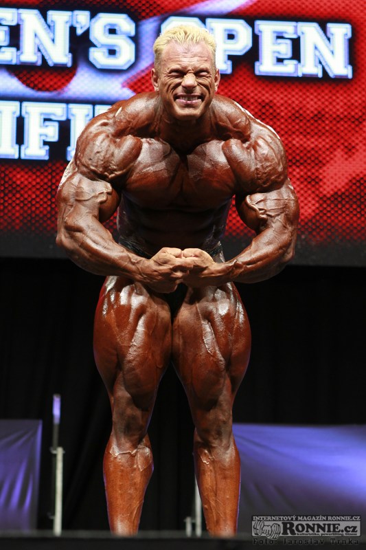 Dennis Wolf