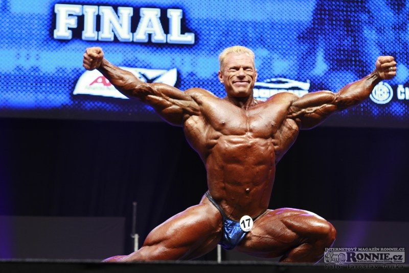 Dennis Wolf