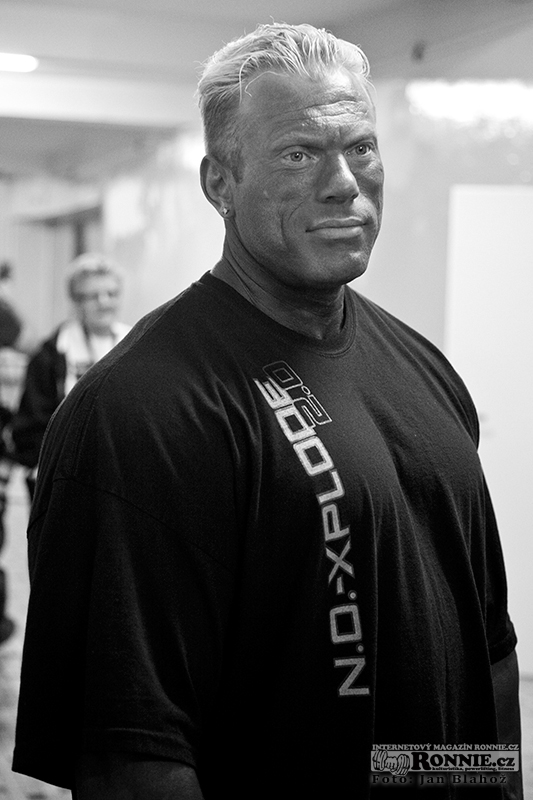 Dennis Wolf