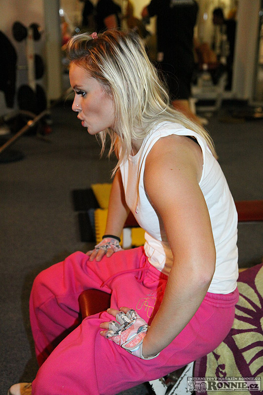 Michaela Podneck�: tr�nink prsou a biceps� 8. 11. 2012