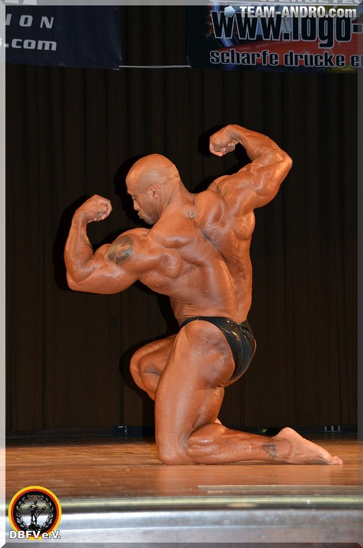 Dennis James