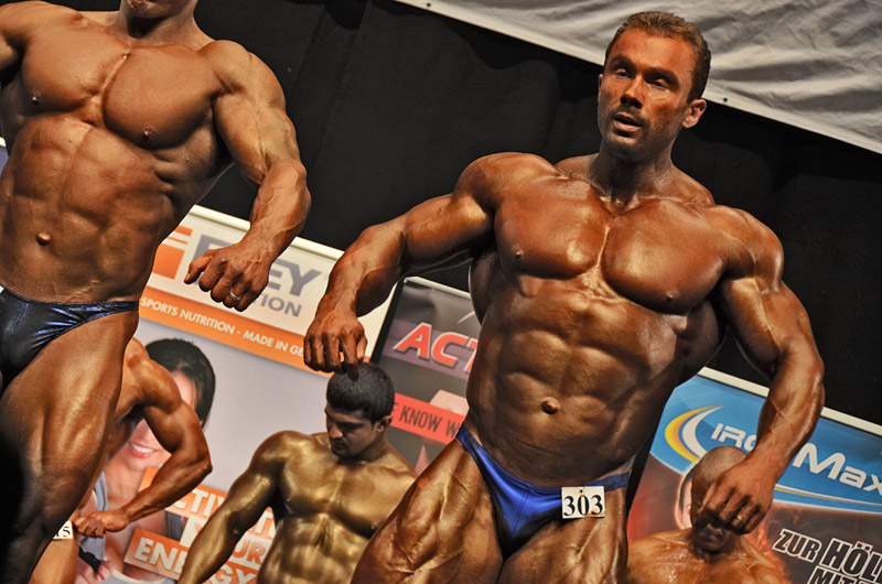 Slavoj Bedn�� na NAC Mr. Universe 2012