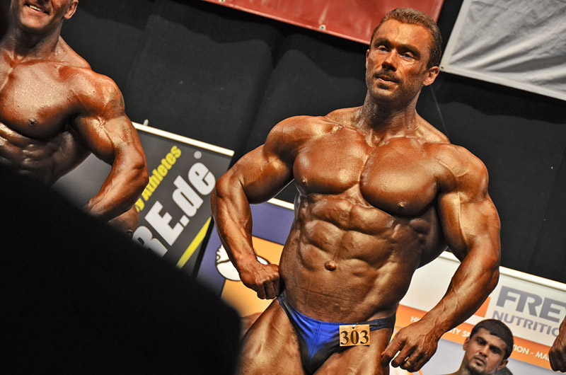 Slavoj Bedn�� na NAC Mr. Universe 2012