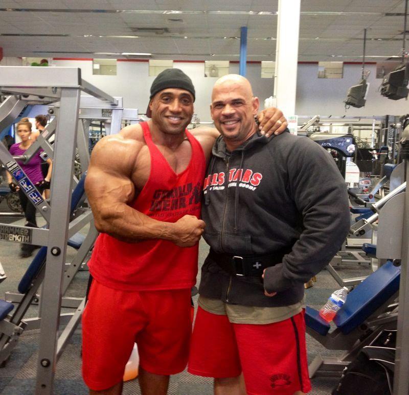 Dennis James a Gian Enrico Pica