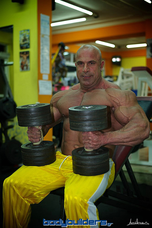 Michael Kefalianos 