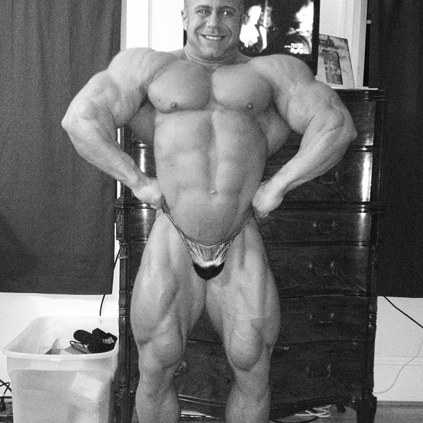 Aaron Clark 14 t�dn� p�ed New York Pro 2013