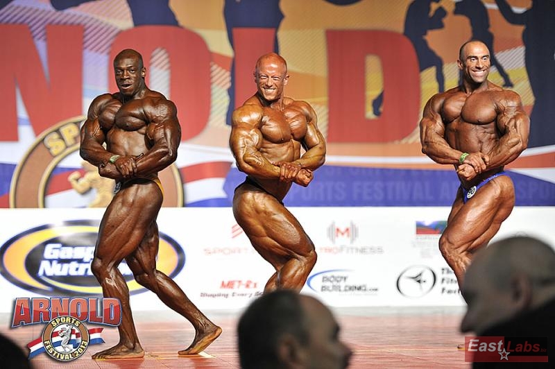 Alex Dos Anjos, Emiliano Dell
