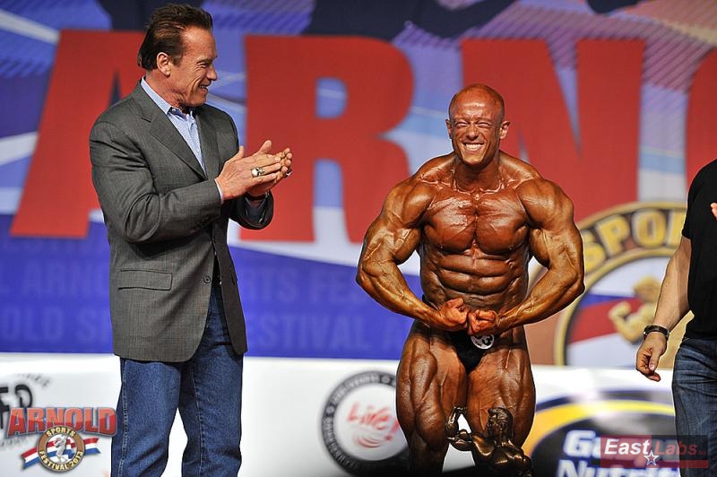 Arnold Schwarzenegger, Emiliano Dell