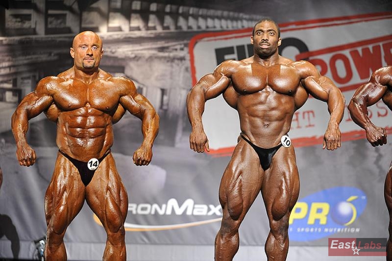 Robert Piotrkowicz, Cedric McMillan