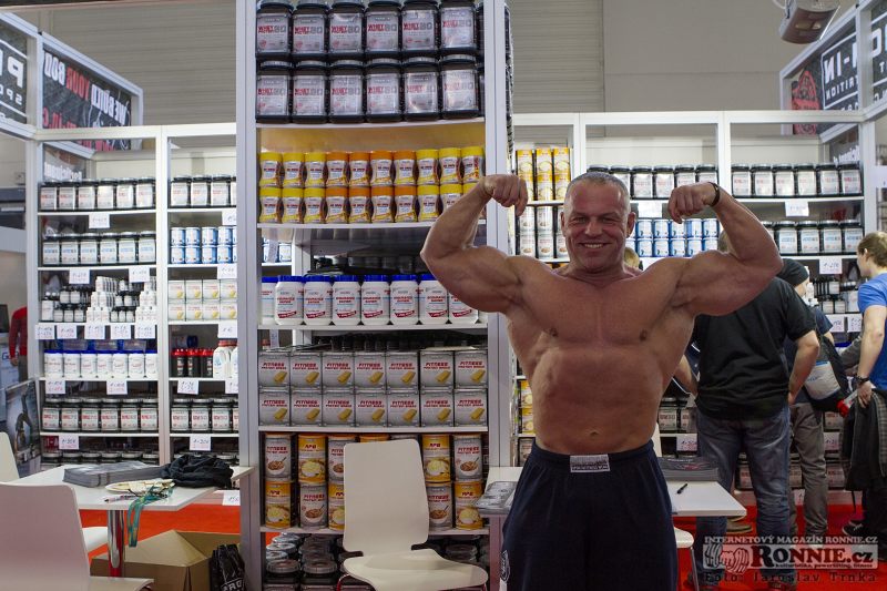 Petr Vani�
