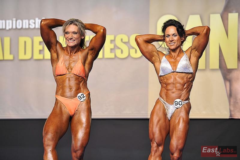 Lucie Limbrunnerov�, Caroline Gaume