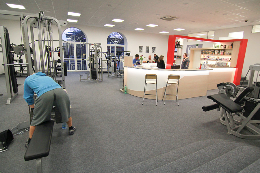Posilovna Fine Fitness Slavoje Bedn��e