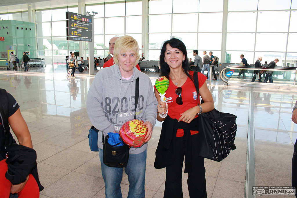 �esk� reprezenta�n� v�prava na cest� z ME junior� a masters a ME ve fitness 2013