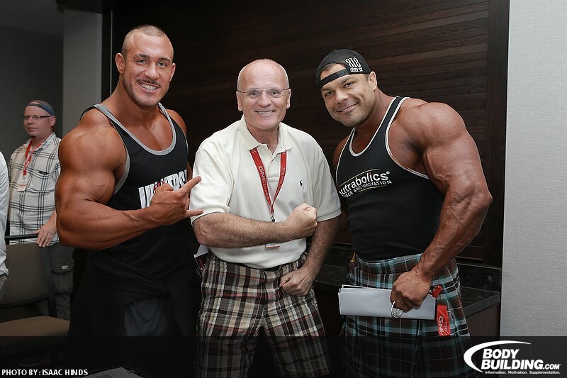 Antoine Vaillant, Mike Johnson