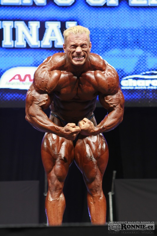 Dennis Wolf