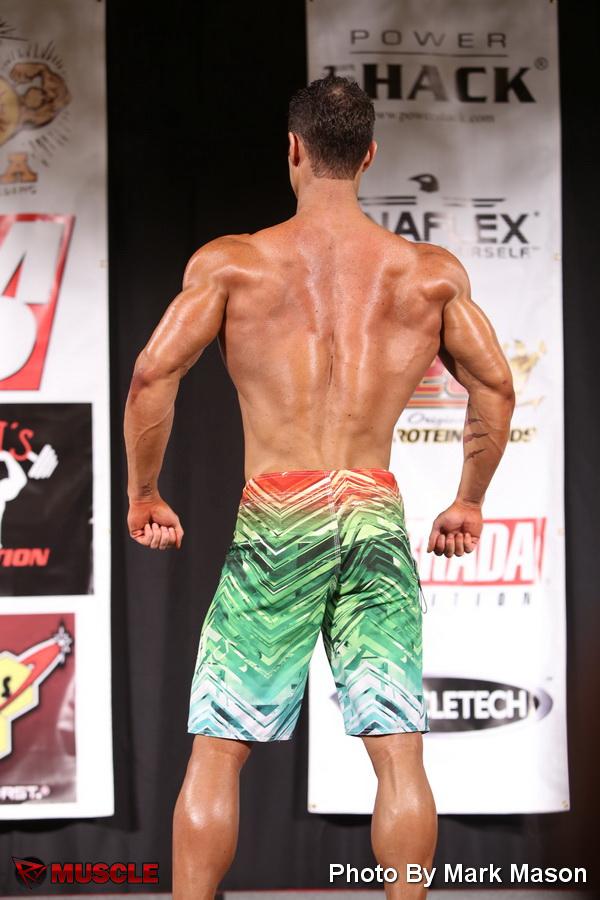 Alex Carneiro