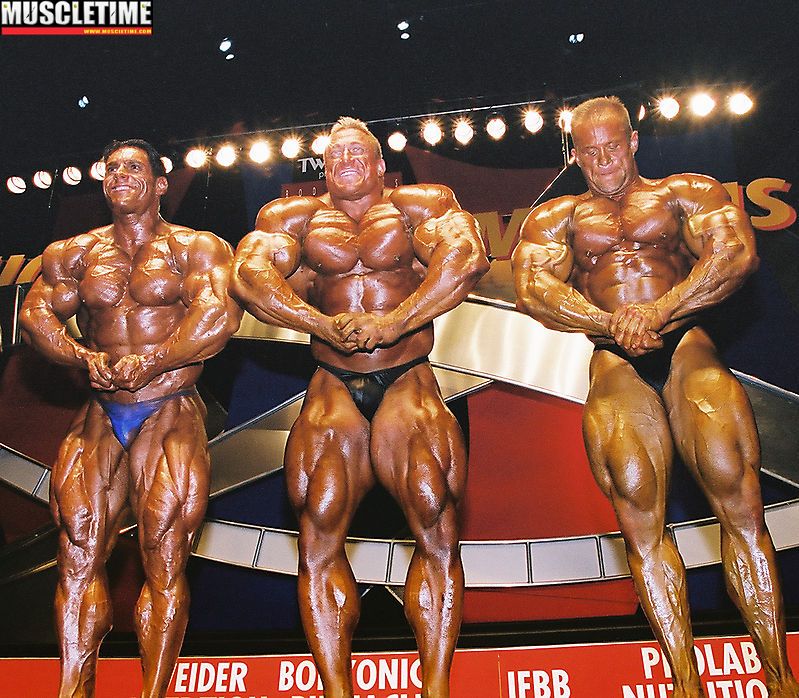 Noc �ampi�n� 2002: Bautista, R�hl, Titus