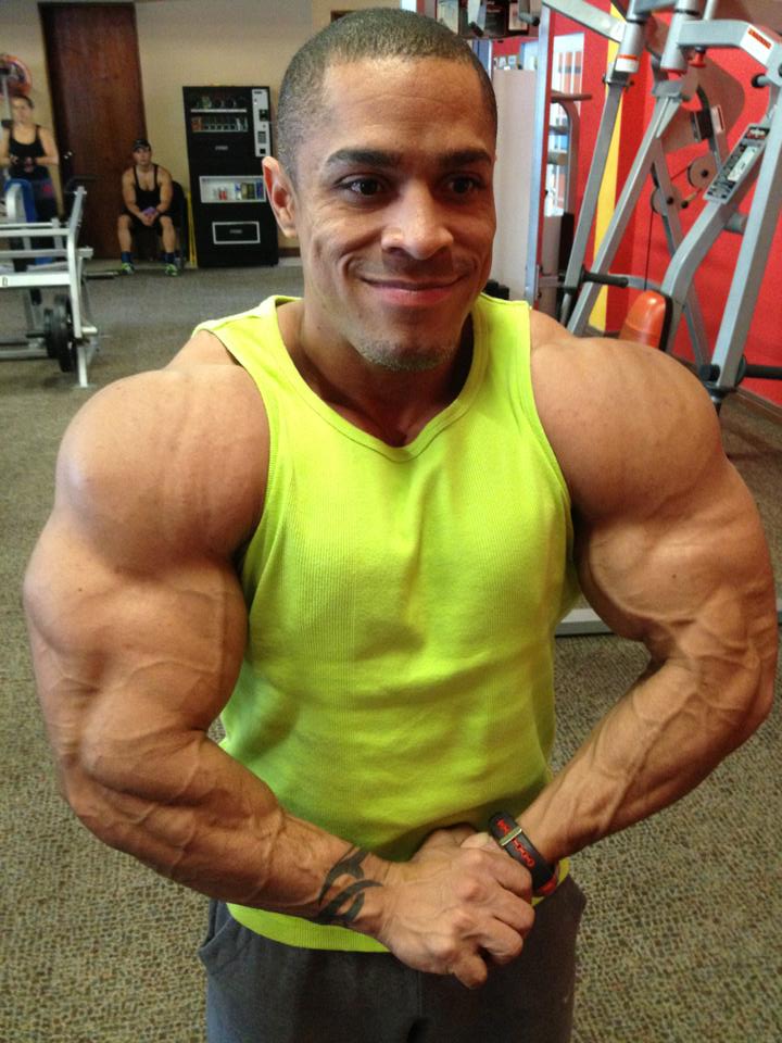 Luis Santiago