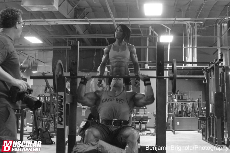 Steve Kuclo a Dana Linn Bailey
