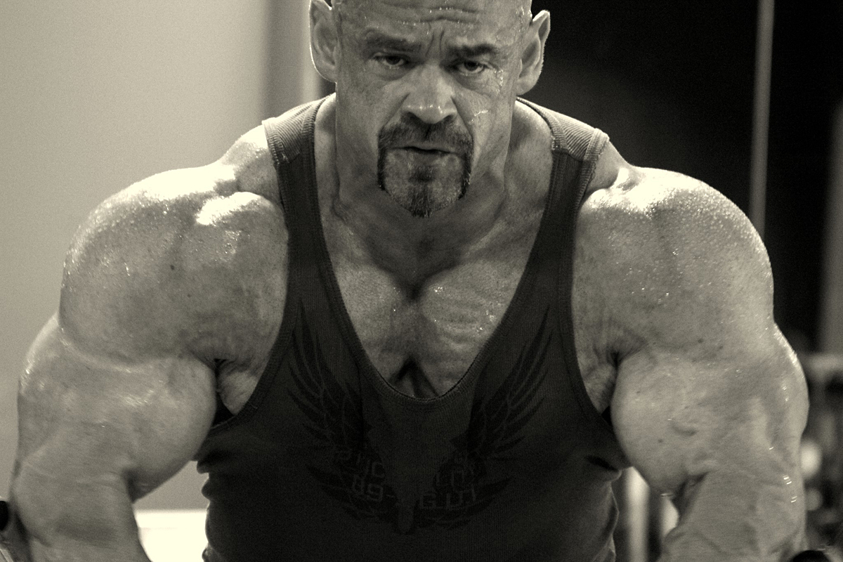 Branch Warren 3 t�dny p�ed Mr. Olympia 2013