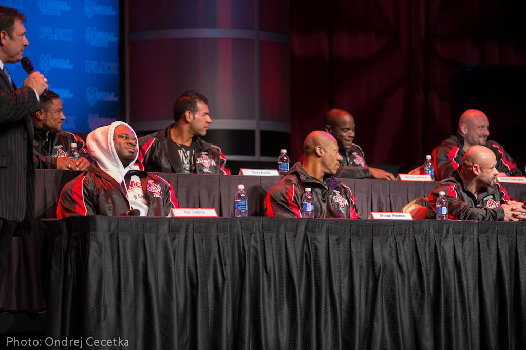 Tiskov� konference ��astn�k� Mr. Olympia 2013