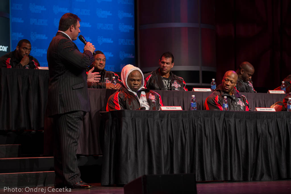 Tiskov� konference ��astn�k� Mr. Olympia 2013