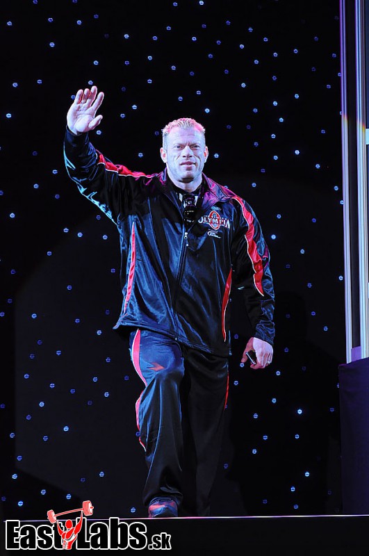 Dennis Wolf