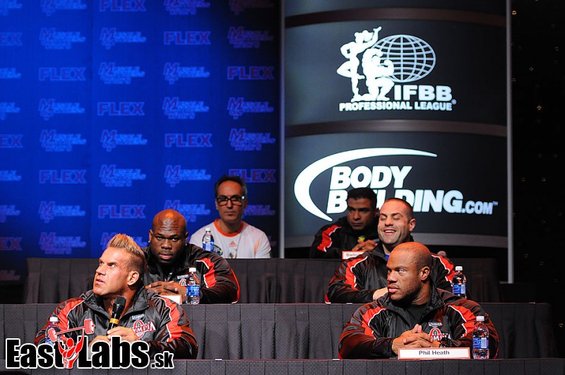 Tiskov� konference ��astn�k� Mr. Olympia 2013